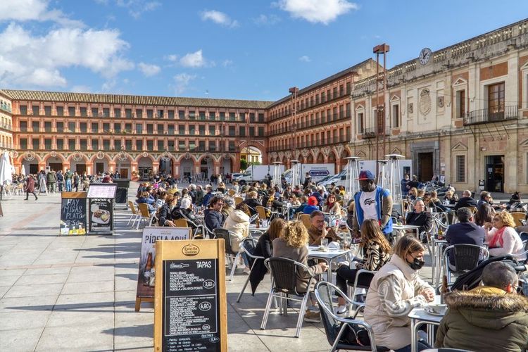 La Plaza de la Corredera, Cordoue, Espagne, Andalousie