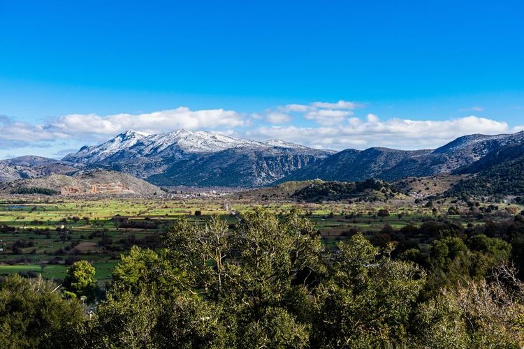 chaîne montagneuse de Dikti , plateau de Lasithi, Crète