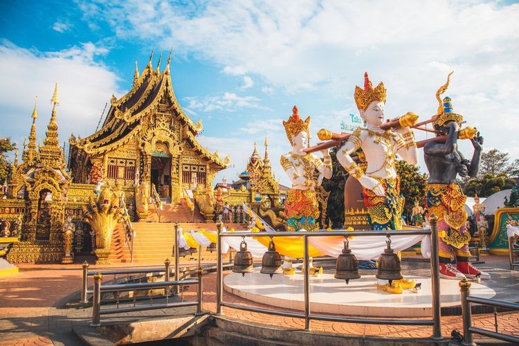 Le temple Wat Saeng Kaeo Phothiyan à Chiang Rai