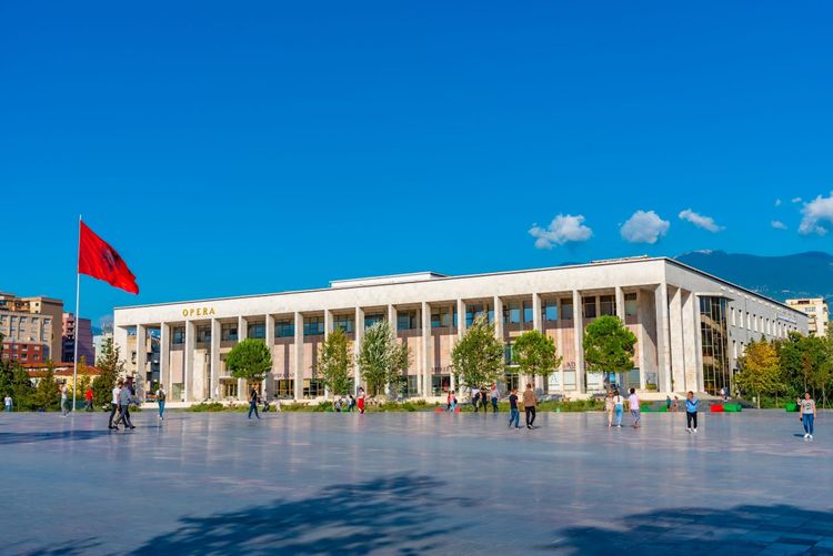Le Palais de la Culture de Tirana : harmonie entre art et histoire