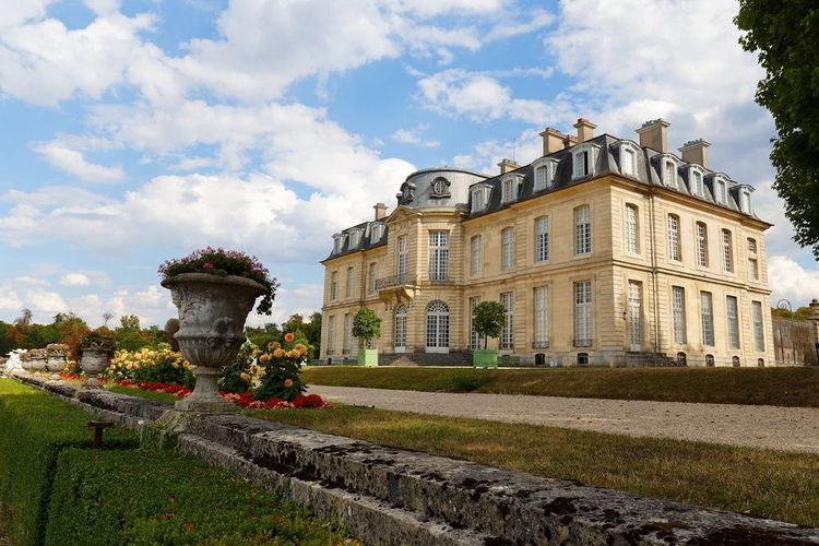 Le château de Champs-sur-Marne, France