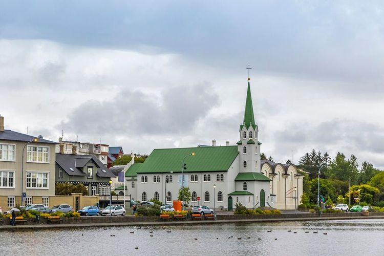 L'église luthérienne à Reykjavik.