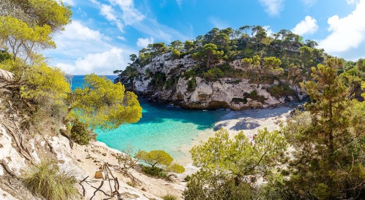 La plage de Cala Macarelleta, île de Minorque, Espagne