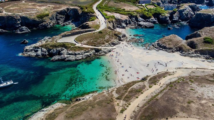 La plage des Poulains