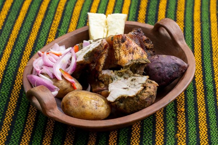 Pachamanca Huanuqueña. Alimentation ancienne péruvienne