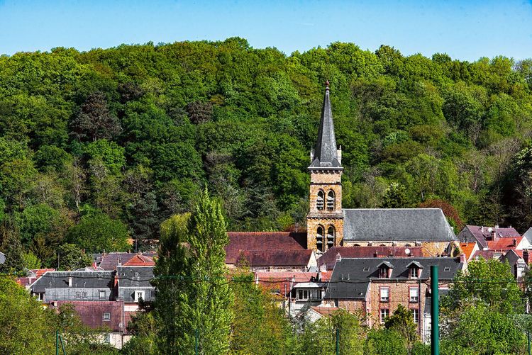 Le charmant village de Chevreuse et l'église Saint-Martin