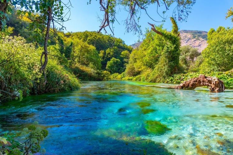 oeil bleu près de Sarande, Albanie