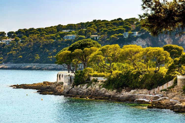 la Lagune au large de la station de Saint-Jean-Cap-Ferrat
