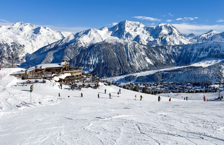 Courchevel enneigé