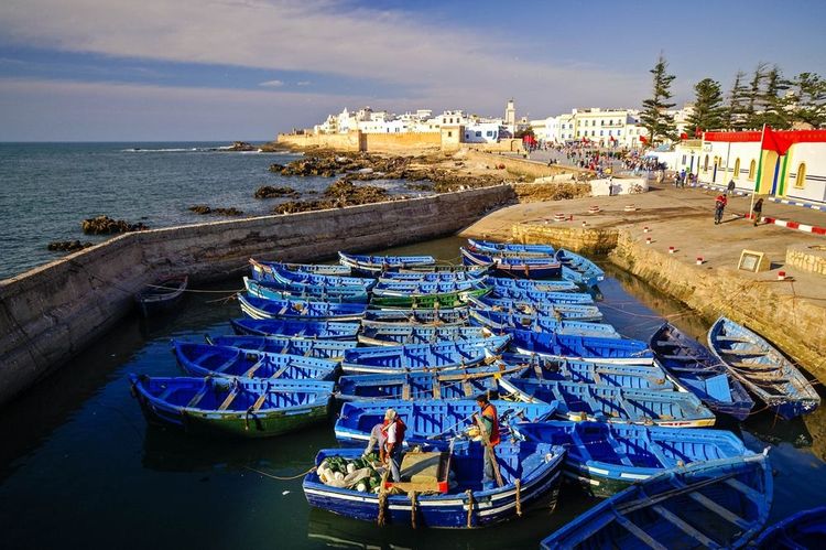 Les barques bleues sur port d'Essaouira