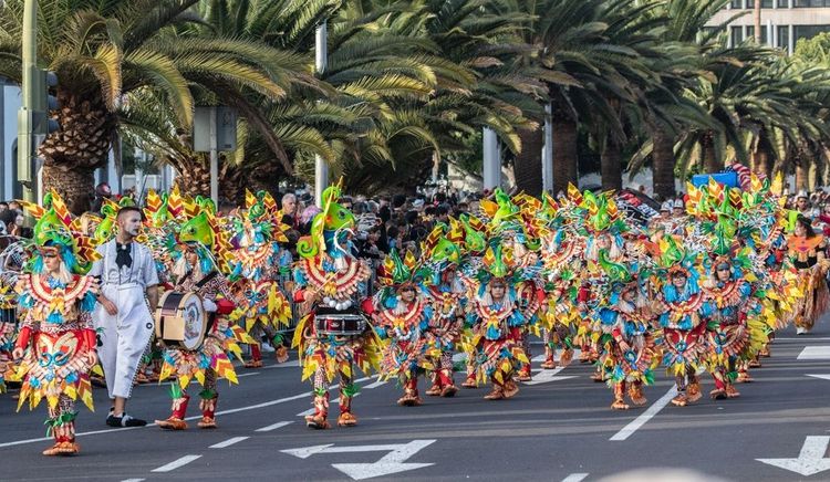 Défilé de Coso, Carnaval de Santa Cruz de Tenerife 2023, Iles Canaries, Espagne