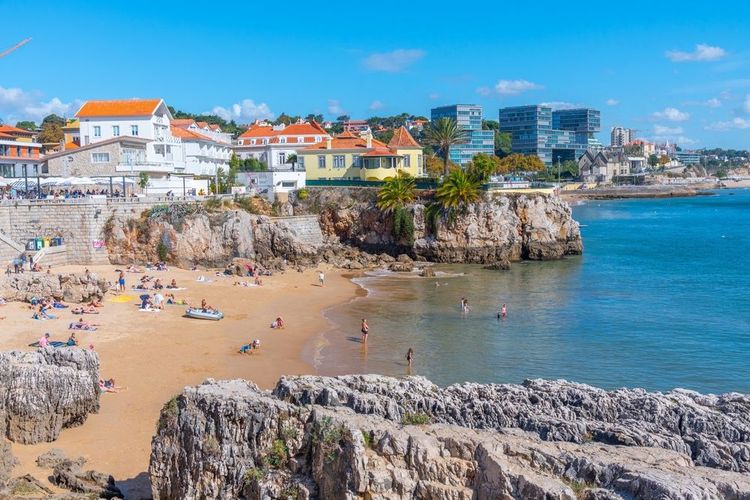 La plage da Rainha à Cascais