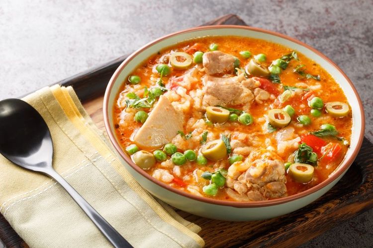 Asopao de Pollo plat composé de gumbo au poulet et au riz de Porto Rico