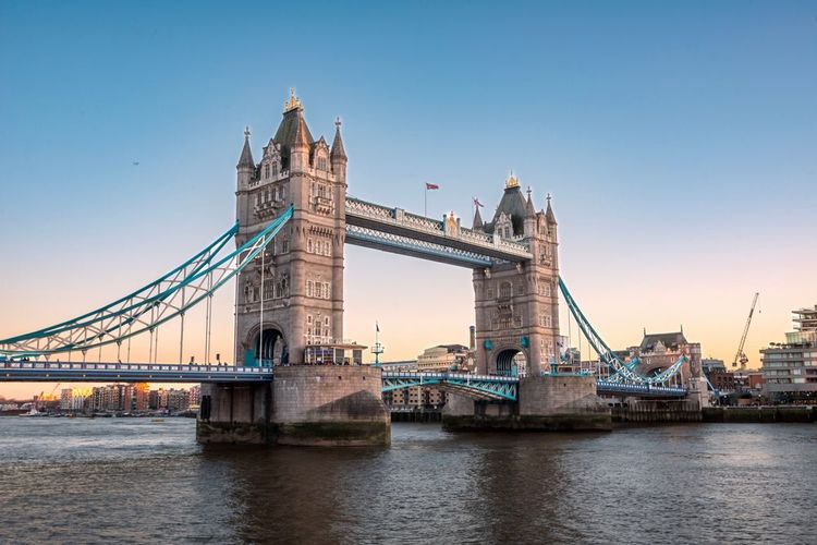 London Bridge de nuit