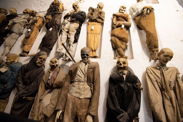 Les catacombes capucines, Palerme