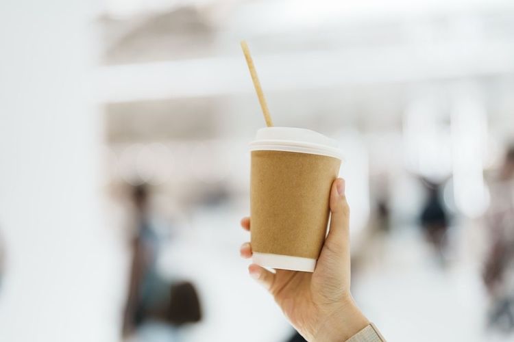 Fini les pailles en plastique ! Utilisez des pailles biodégradables