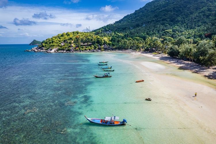 Vue aérienne de la plage de Sairee sur l'île de koh Tao, Thaïlande