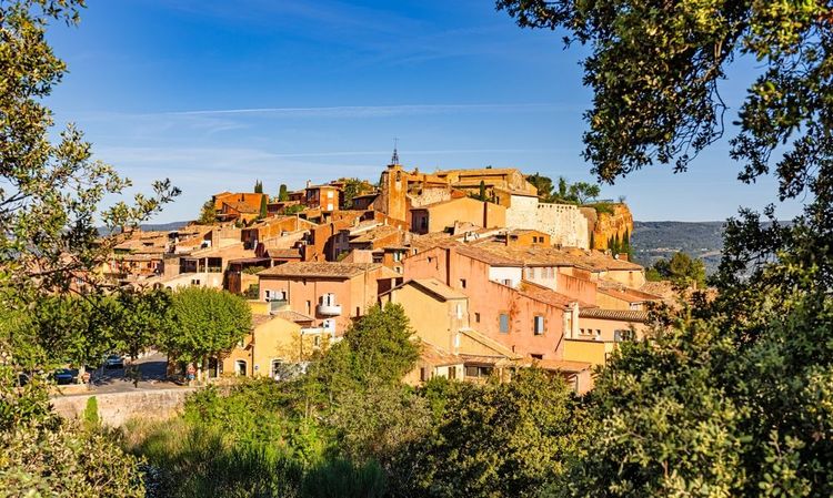 Le village de Roussillon, en région Provence-Alpes-Côte d'Azur
