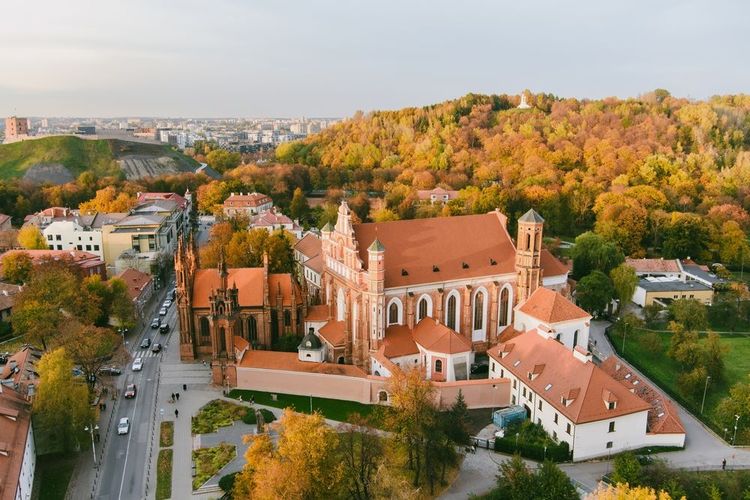  Église de Sainte-Anne, Vilnius, Lituanie