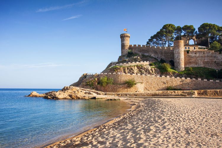 Tossa de Mar, zwei Seiten der Costa Brava