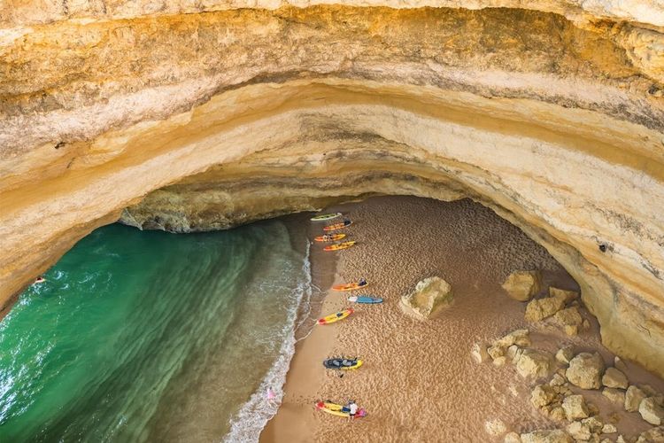 La grotte de Benagil en Algarve