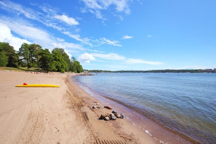La plage de l'île de Mustikkamaa à Helsinki.