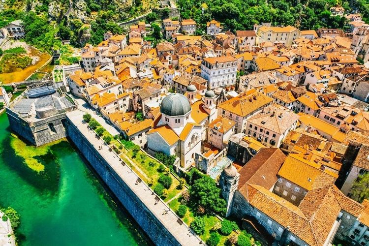 Plongée médiévale au cœur de La Vieille Ville de Kotor