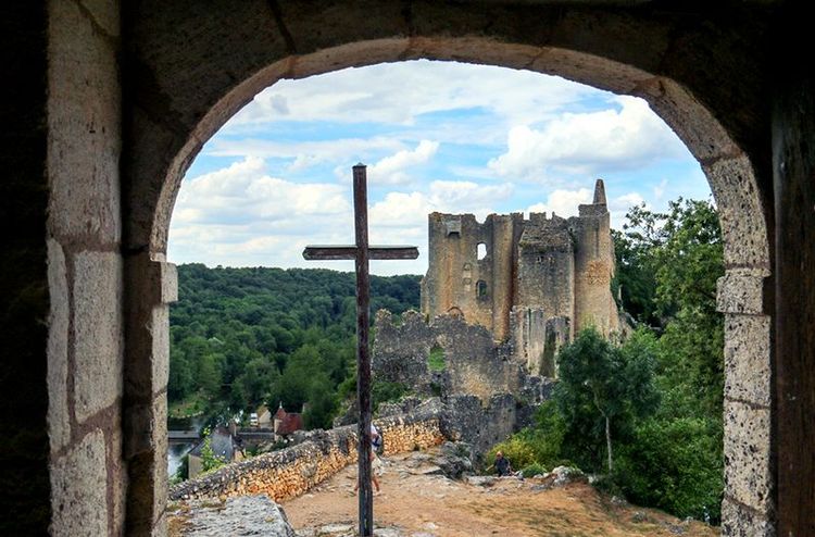 les ruines du château promettent une belle découverte