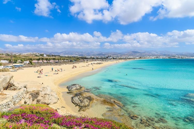 La plage d'Agios Prokopios