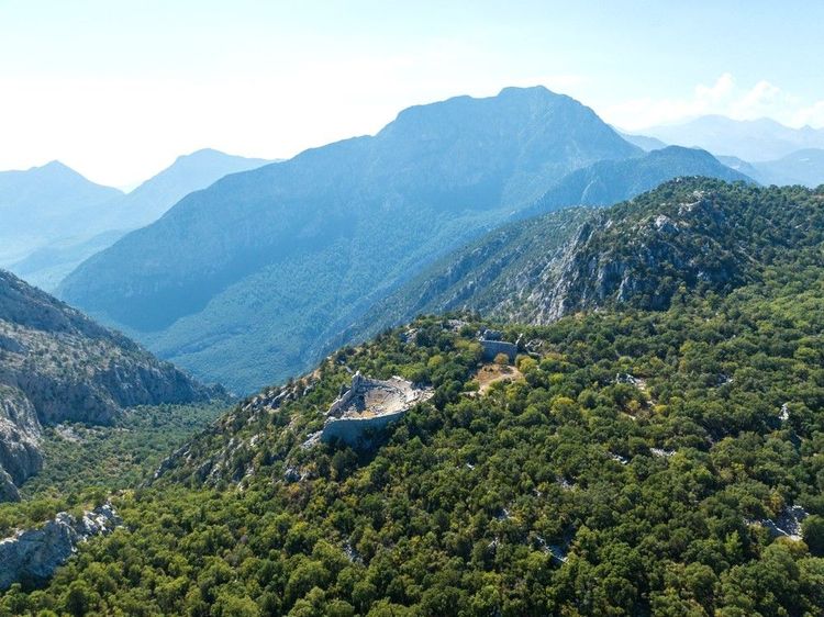 Termessos niché dans la montagne