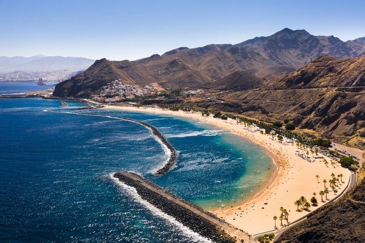 La plage de Las Teresitas.