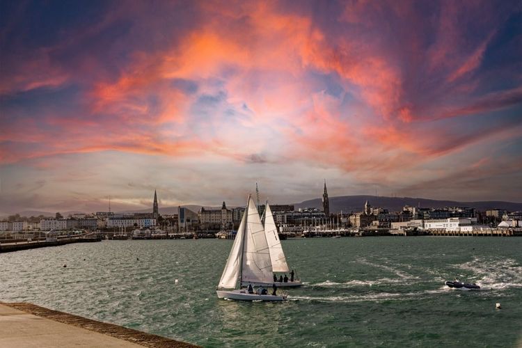 Voiliers au départ de Dublin