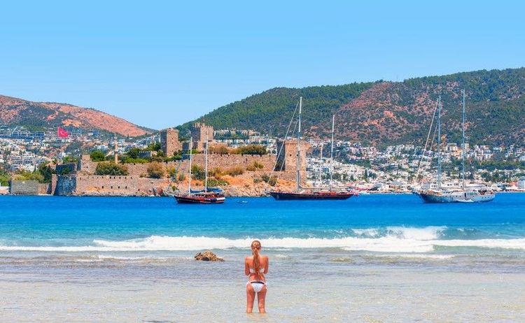 Bodrum, l'heure du bain face au château