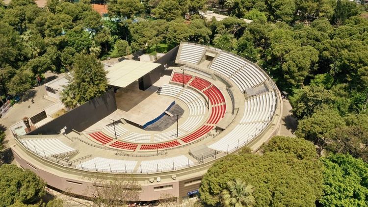 Vue aérienne sur l'amphithéâtre Atatürk Open Air Theater