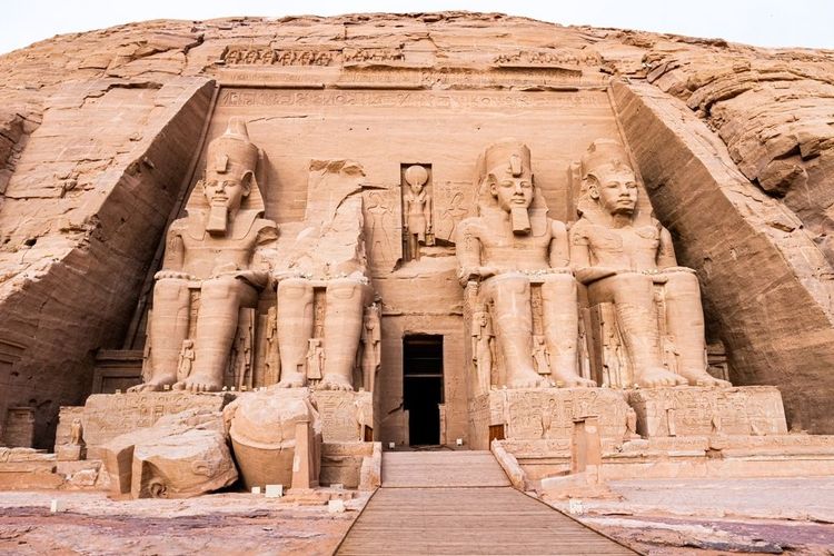 Le grand temple des Ramsès II à Abou Simbel