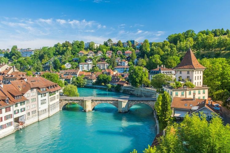 L'Aar passe à Berne, en Suisse