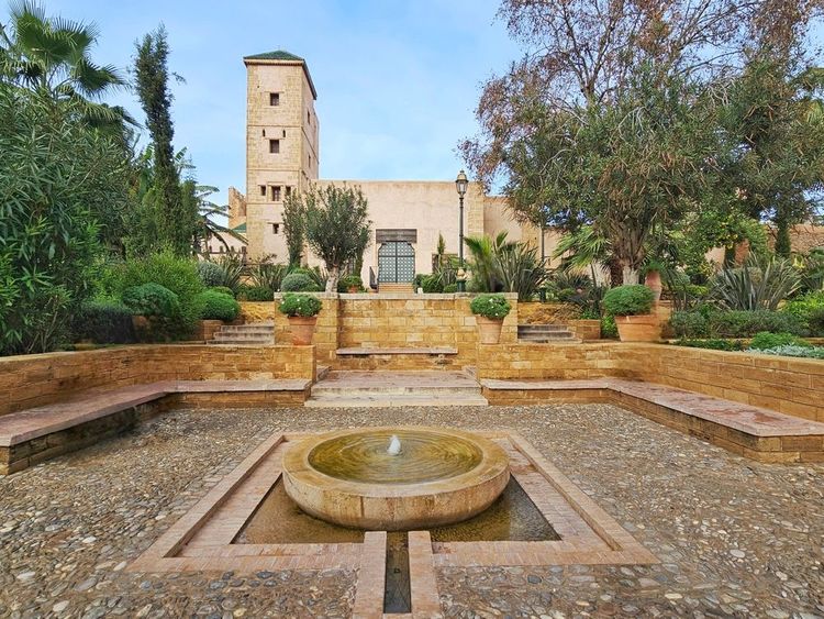 Le musée Oudayas et jardins andalous avec fontaine à Rabat