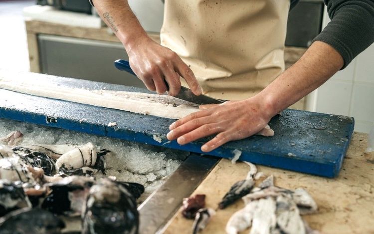 Le mercado dos Lavradores comprend aussi un marché de poissons