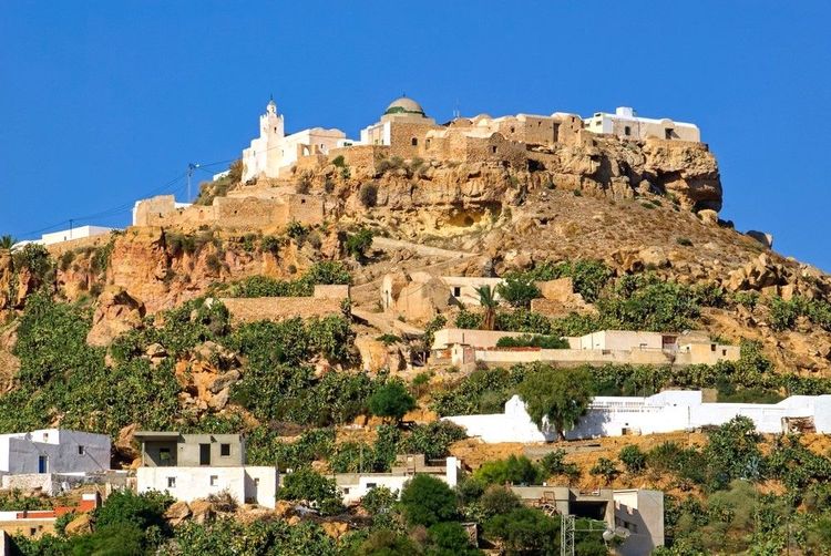 Exploration des villages de Takrouna et Herlga, joyaux cachés près de Sousse
