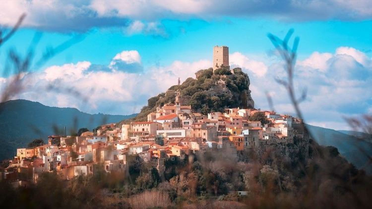 Posada, l'un des plus beaux villages de la Barony