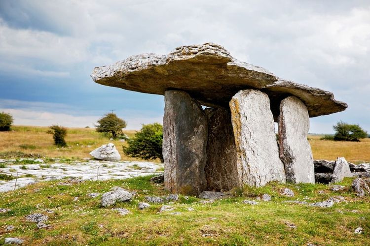 Lle Burren.