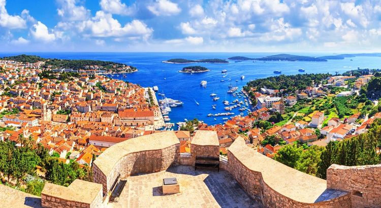 Hvar