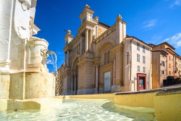 L'une des fontaines principales d'Aix-en-Provence