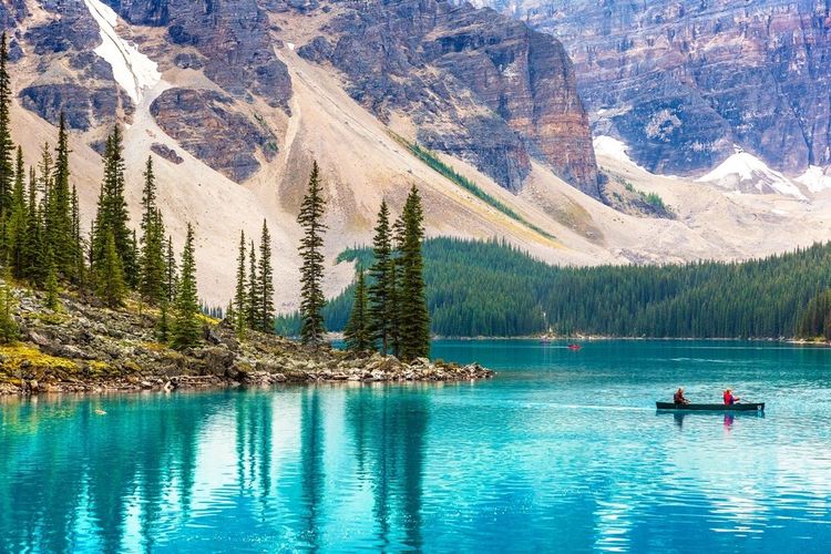 Le lac Moraine, dans parc national de Banff, au Canada.