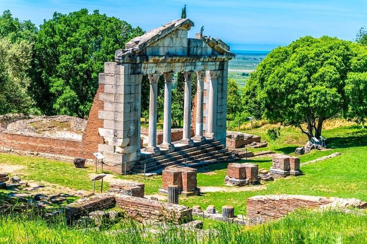 Vestiges du panthéon d'Apollonia d’Illyrie