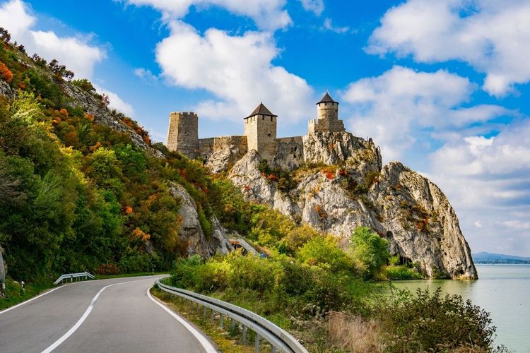La forteresse de Golubac en Serbie
