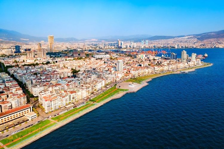 Kordon Izmir, promenade en bord de mer
