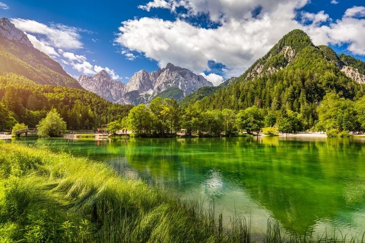 Le lac Jasna, Kranjska Gora, dans le parc national du Triglav. 
