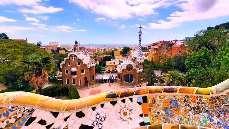 Le parc Güell à Barcelone,