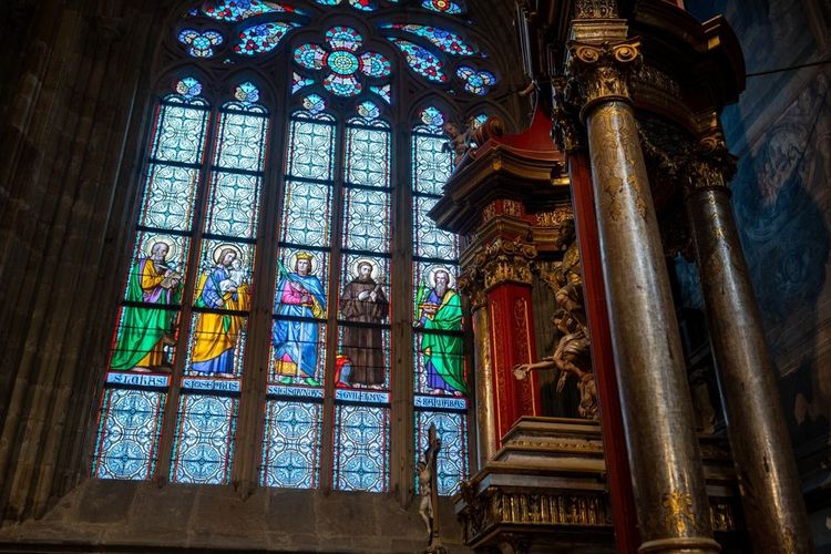  L'intérieur de la cathédrale Saint-Vitus